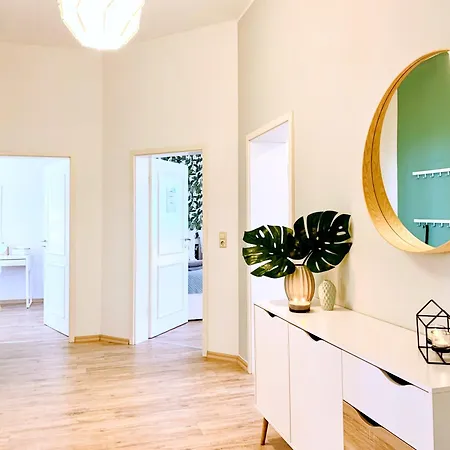 아파트 Zentrumsnahe Mit Ruhigem Balkon - 