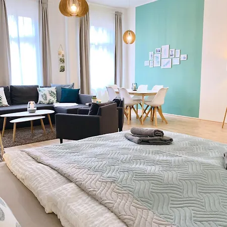 Apartment Zentrumsnahe Mit Ruhigem Balkon - 