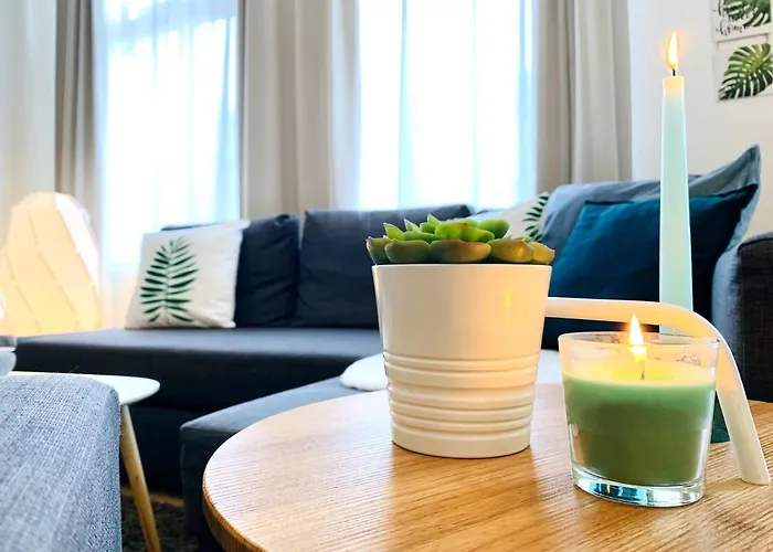 Zentrumsnahe Mit Ruhigem Balkon - 