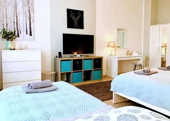 Zentrumsnahe Mit Ruhigem Balkon - 