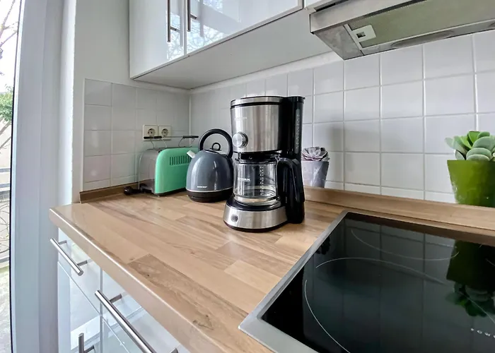 Zentrumsnahe Mit Ruhigem Balkon - 