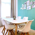 Zentrumsnahe Mit Ruhigem Balkon - 