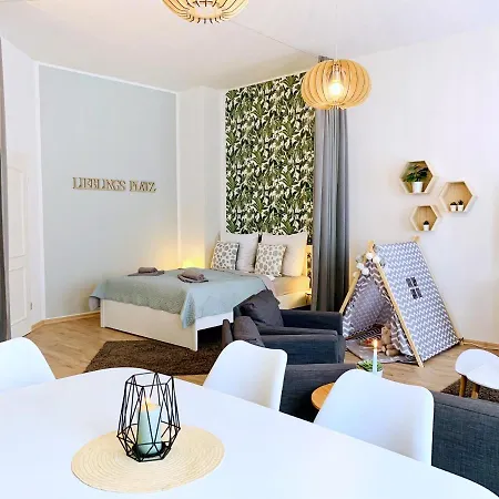 Zentrumsnahe Mit Ruhigem Balkon - 