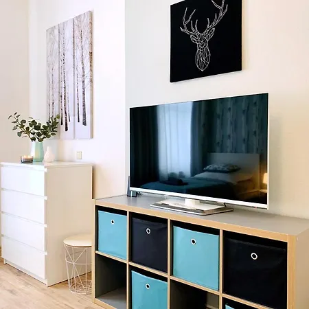 아파트 Zentrumsnahe Mit Ruhigem Balkon - 