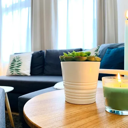 Zentrumsnahe Mit Ruhigem Balkon - 